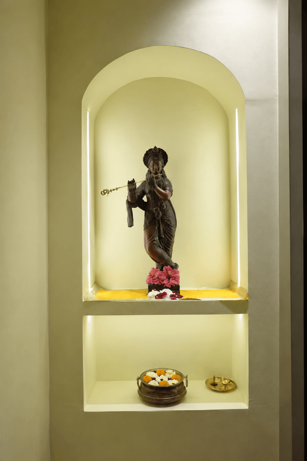 Shirodhara Ayurvedic therapy at Vedobhava Ayurved