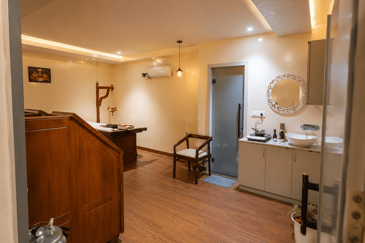 Ayurvedic Panchakarma therapy session
